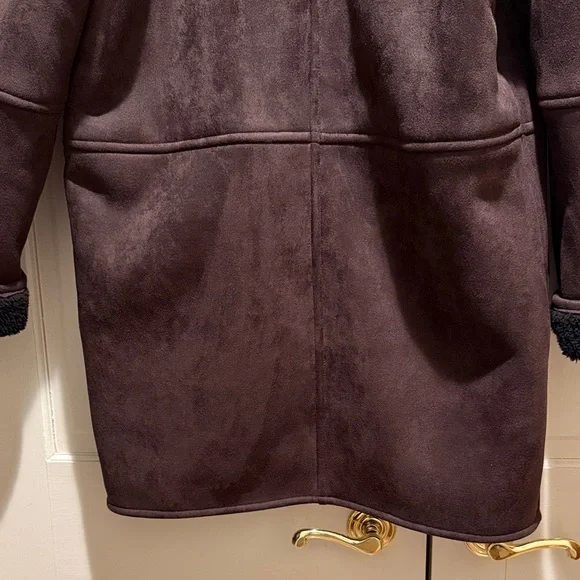 GAP Women's Dark Brown Teddy Jacket with Black Interior - Picture 11 of 15